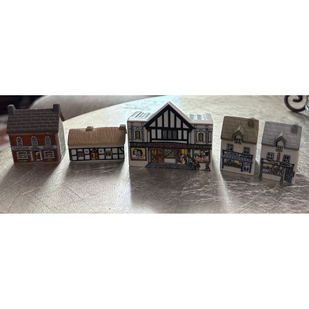 Vintage WADE Whimsey-On-Why Set Of 5 Set 4:25 Picture House Bank Butcher Barber